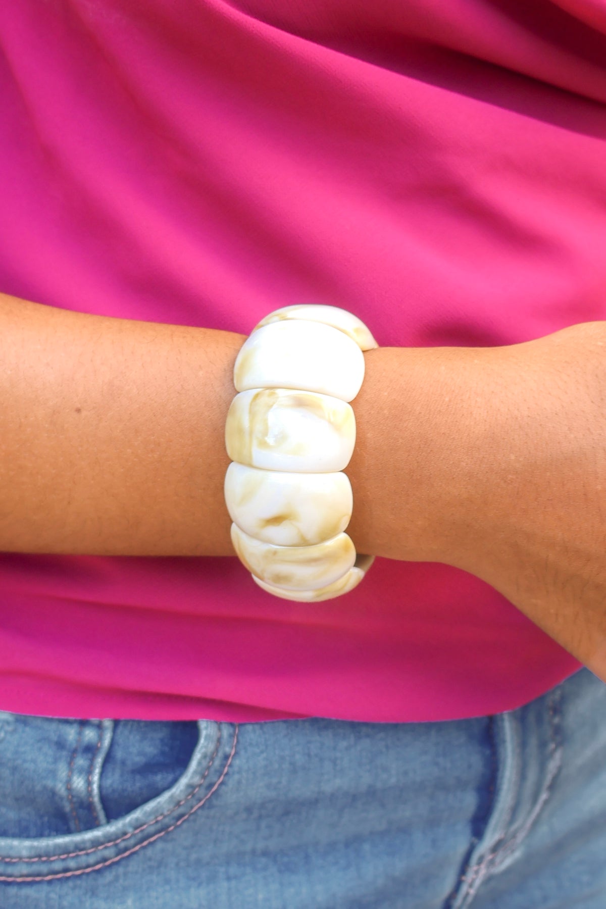 Here to Stay Marbled Stretch Bracelet in Ivory