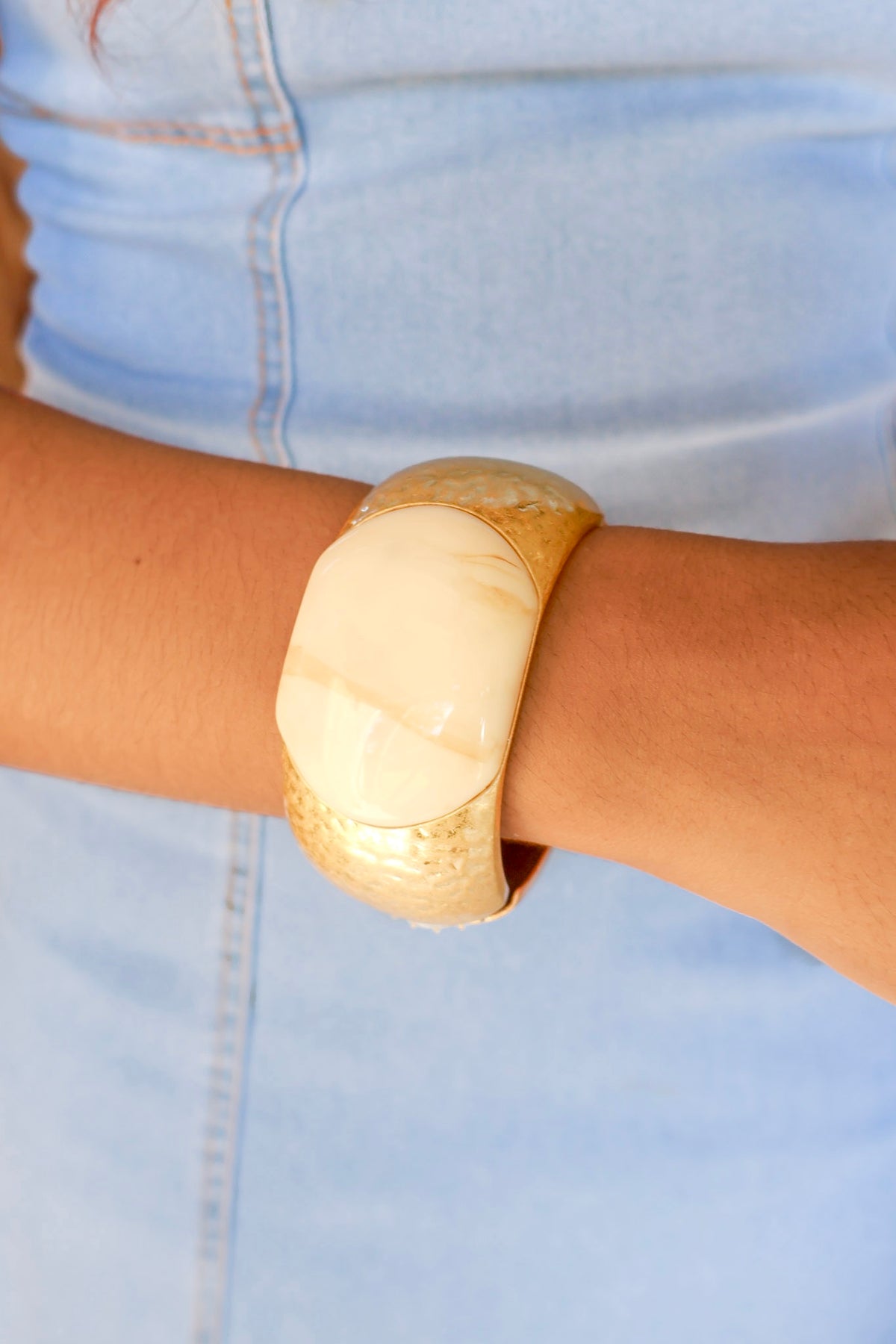 Tell Me Everything Hammered Hinge Cuff in Ivory