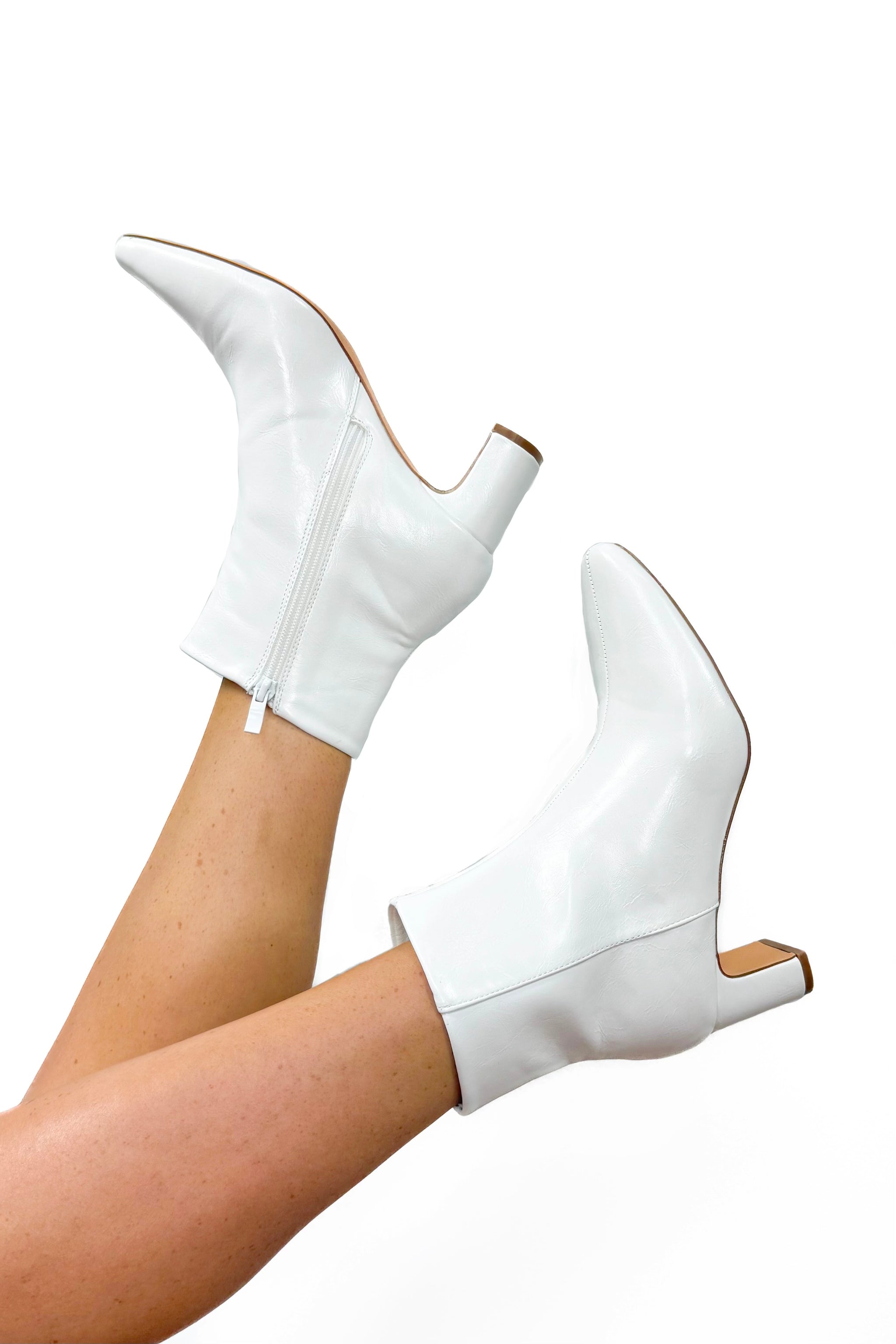 Low Heel White Dress Boots For Women STEVE MADDEN Steve Madden Wagner  Women's White Patent Heeled