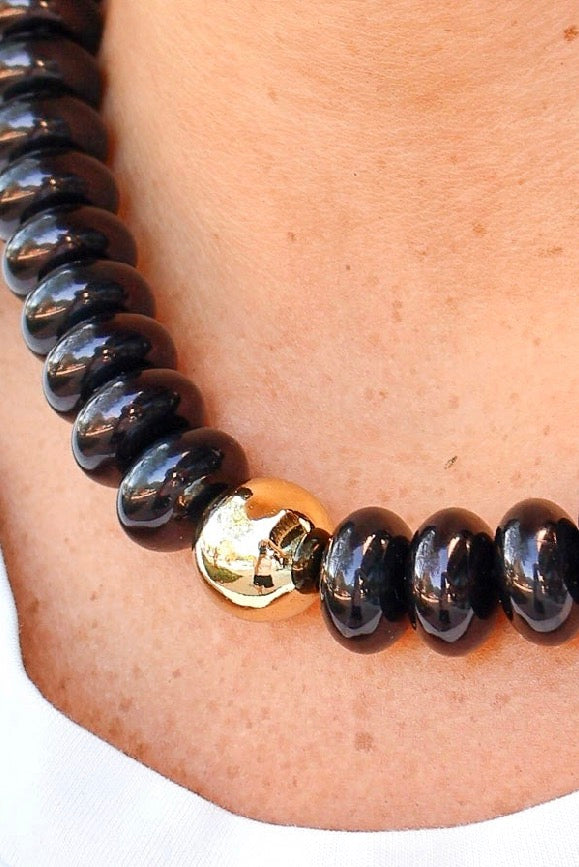 Natural Element Chunky Beaded Necklace in Black - close-up