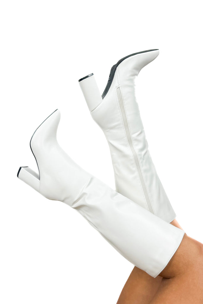 pleather pointed toe knee boots in white