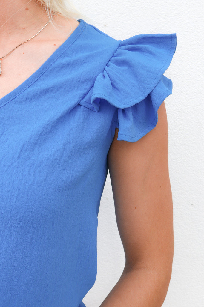 tiered ruffle sleeve