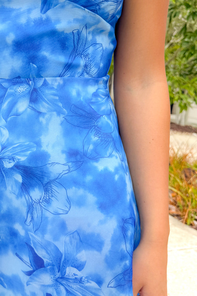 floral detailed dress