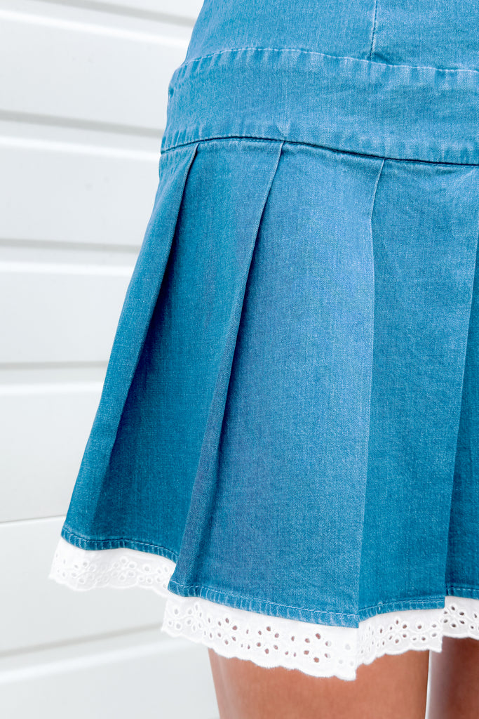 pleated denim details