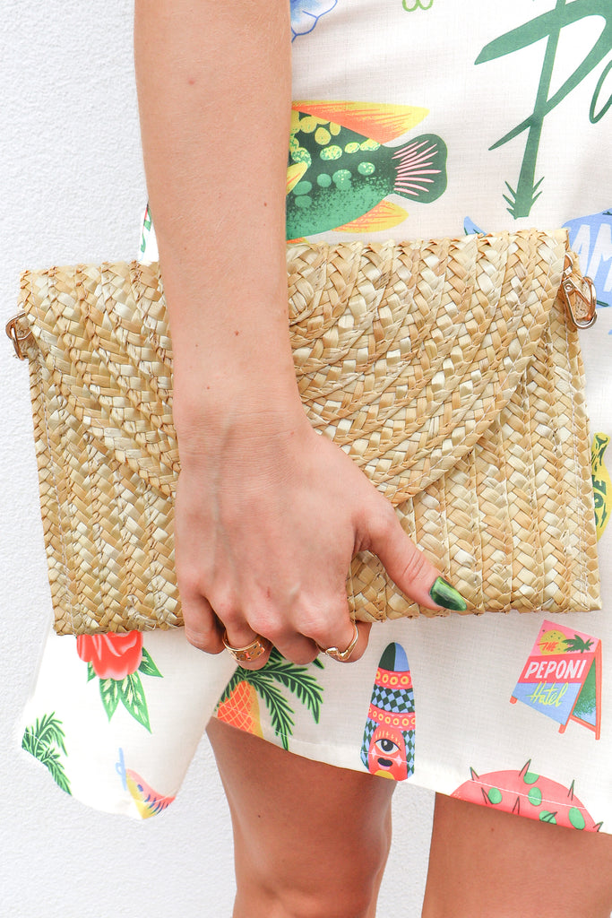 beige woven purse