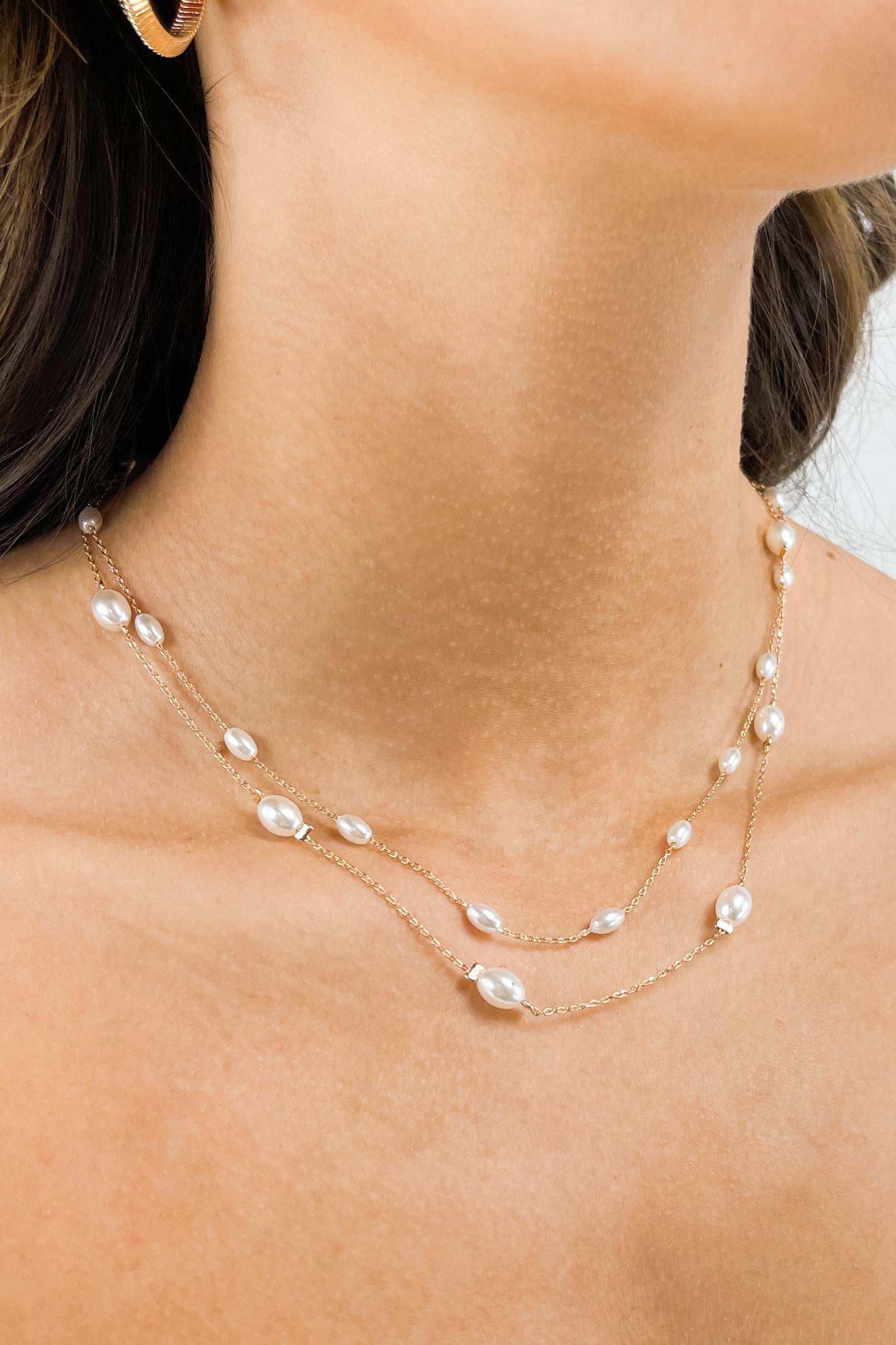 Perfectly Pretty Gold and Pearl Necklace